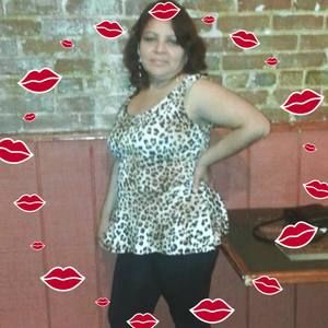 Meet your Posher, Noemi